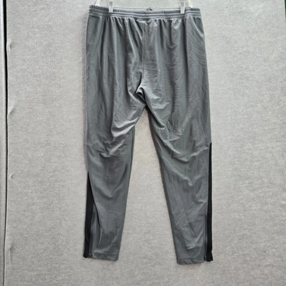 Under Armour Men Activewear Track Pants 2XL Gray Colorblock‎ Fitted Drawstring